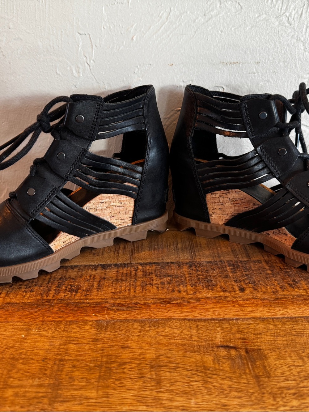 Sorel Joanie II Lace Up Black Open Toe Gladiator Wedge Sandals - Picture 4 of 6